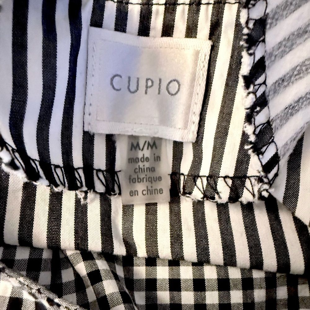 New Blouse Black White Top Bow Ruffle Sleeve Striped Gingham Blouse M NWOT - Picture 3 of 6